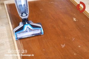 Bissell-CrossWave-Cordless-Test-Befeuchtung-4